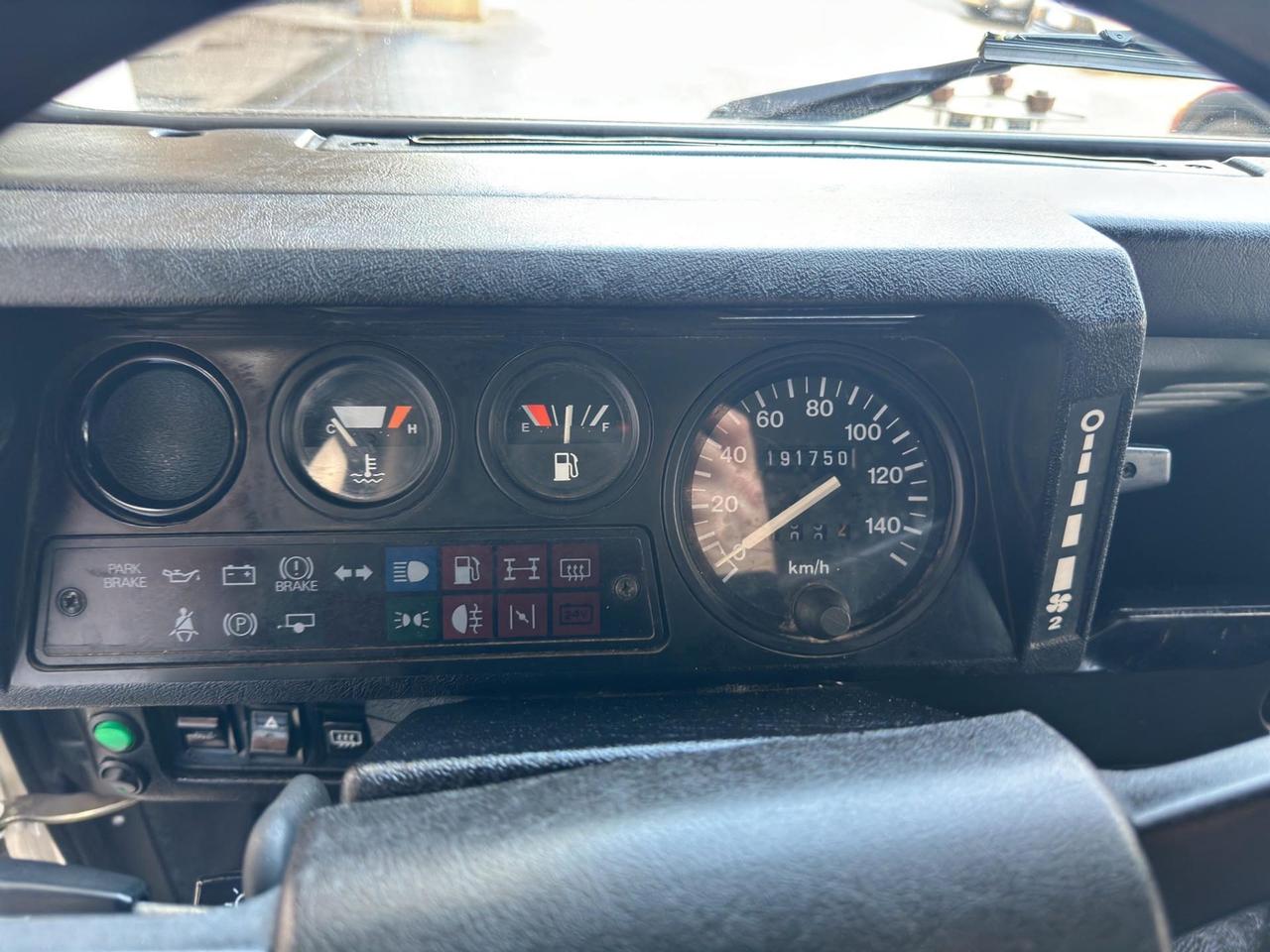 Land Rover Defender 90 2.5 tdi HardTop