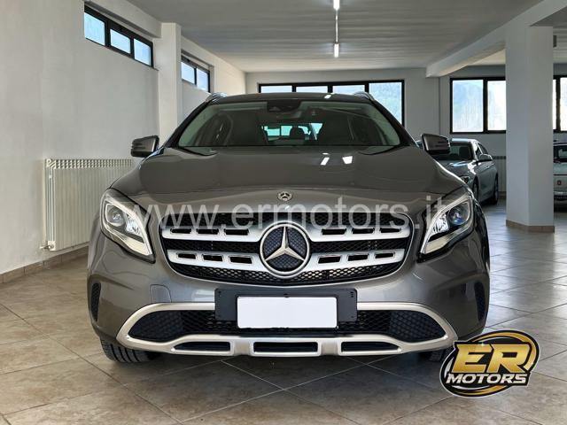 MERCEDES-BENZ GLA 200 d Automatic Business Unico Proprietario