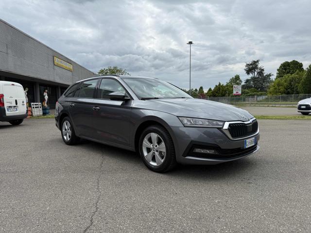 SKODA Octavia 2.0 TDI EVO SCR Wagon Executive