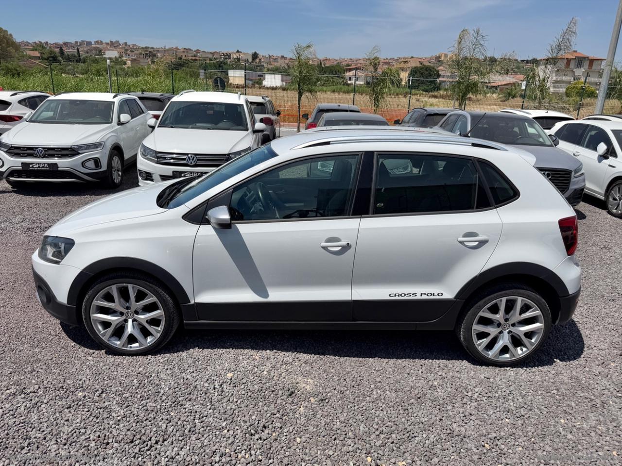 VOLKSWAGEN Polo Cross 1.4 TDI DSG BlueMotion Tech.