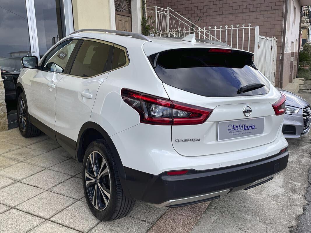 Nissan Qashqai 1.5 dCi 115cv N-Connecta Navi-Tetto Panoramic-Telecamere 360-Cerchi 18-Gancio traino