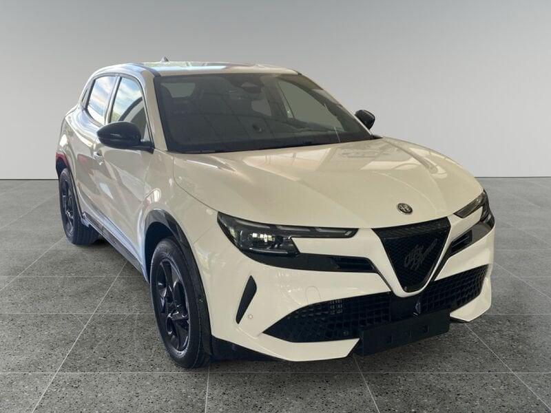 Alfa Romeo Junior 1.2 145 CV Hybrid eDCT6