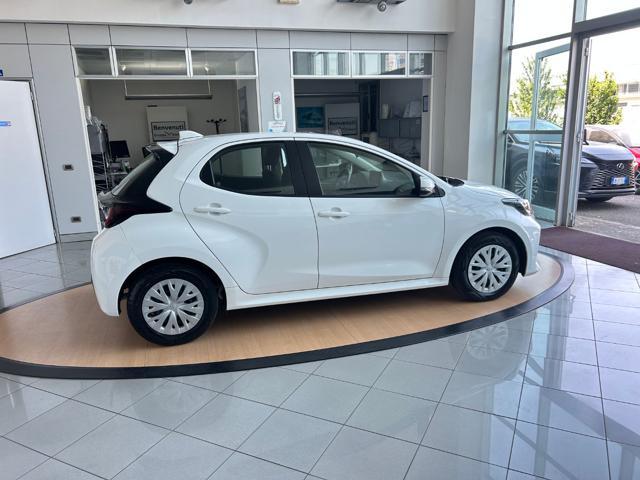 TOYOTA Yaris 1.5 Hybrid 5 porte Active