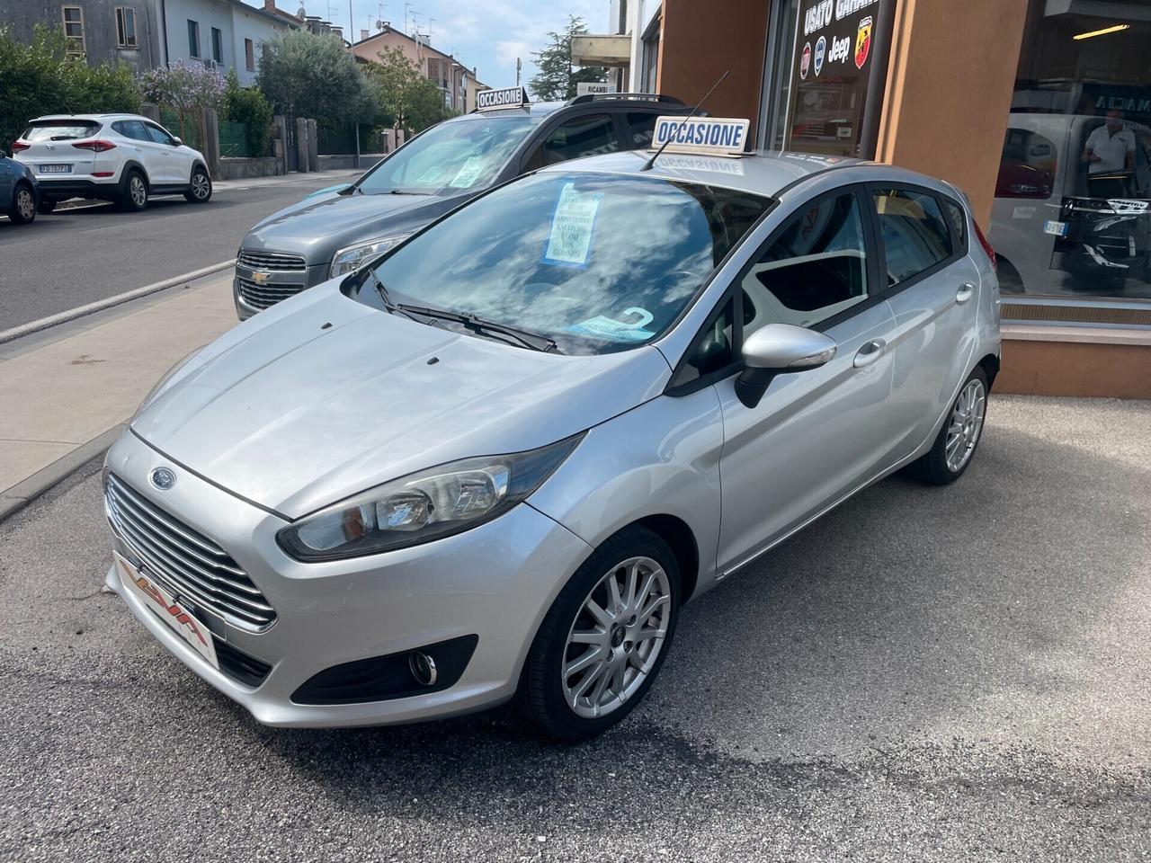 Ford Fiesta 1.5 TDCi 75CV 5 porte Titanium
