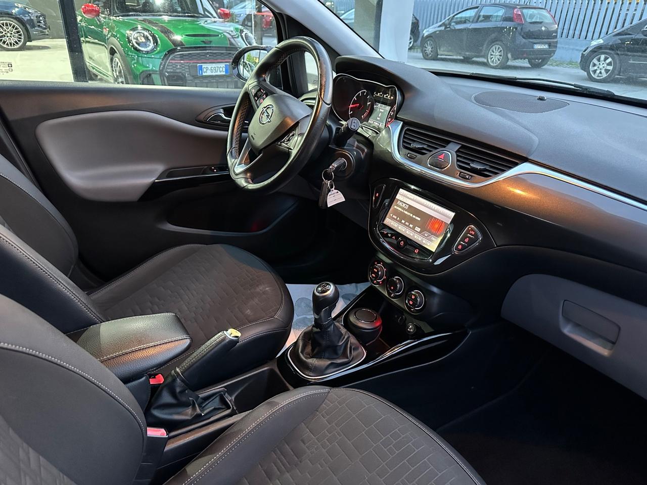 Opel Corsa 1.4 90CV GPL Tech 5 porte b-Color