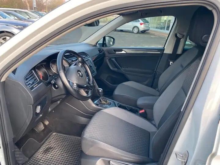 Volkswagen Tiguan 2.0 TDI SCR DSG Business BlueMotion Technology