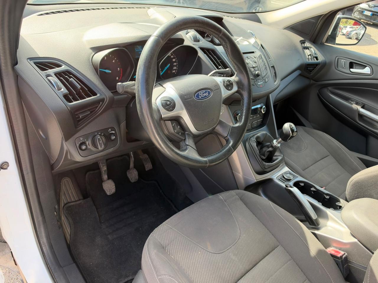 Ford Kuga 2.0 TDCI 120 CV S&S 2WD NO FINANZIAMENTO