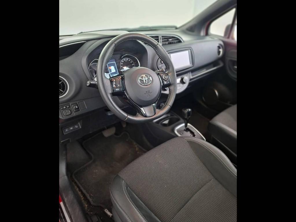 Toyota Yaris 5 Porte 1.5 VVT-i Hybrid Style E-CVT