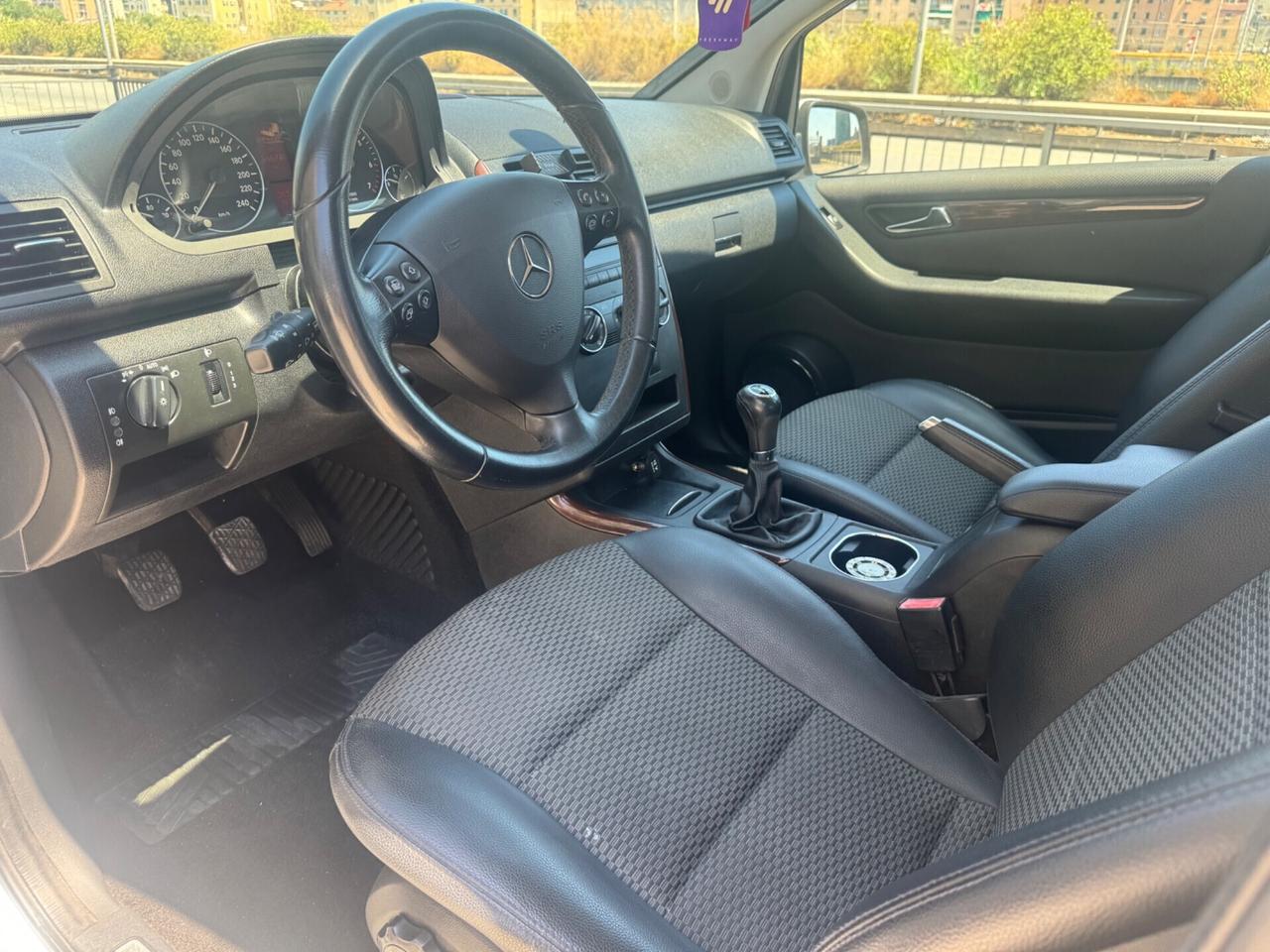 Mercedes-benz A 150 A 150 Avantgarde 2009