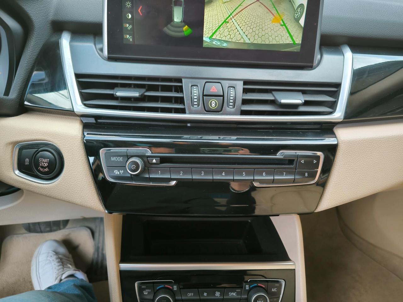 Bmw 2er Active Tourer 218i 135CV Luxury 2017 TETTO APRIBILE