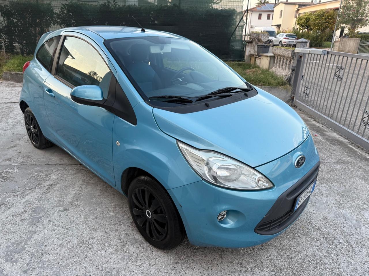 Ford Ka Ka+ 1.2 BENZINA 69CV POCHI KM 2011