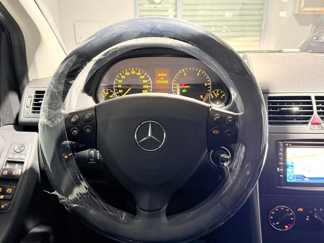 MERCEDES A 180CDI RESTYLING PREMIUM NAVI/BLUETOOTH