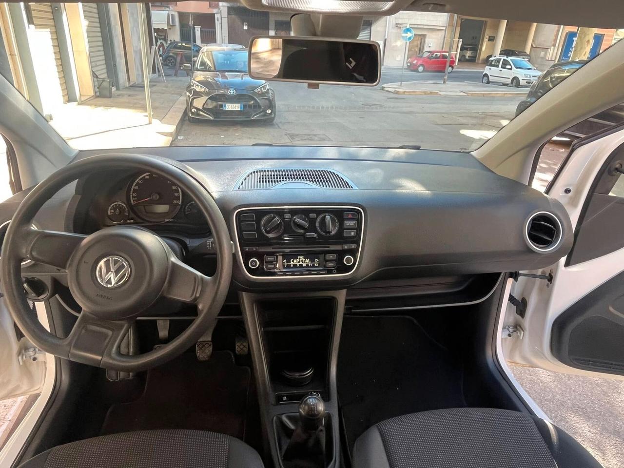 Volkswagen up! 1.0 75 CV 5p. move