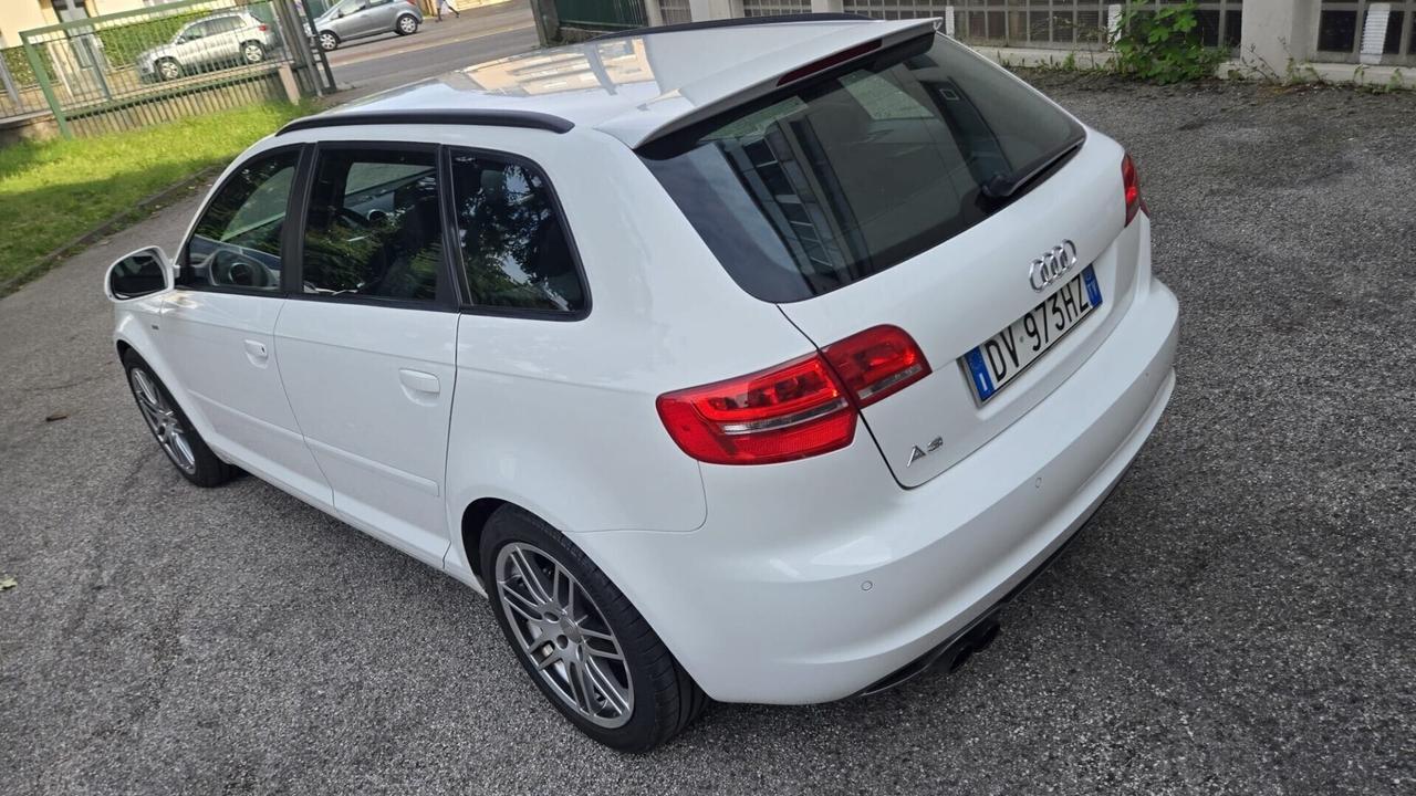 Audi A3 2.0 16V TFSI quattro S tronic Ambition