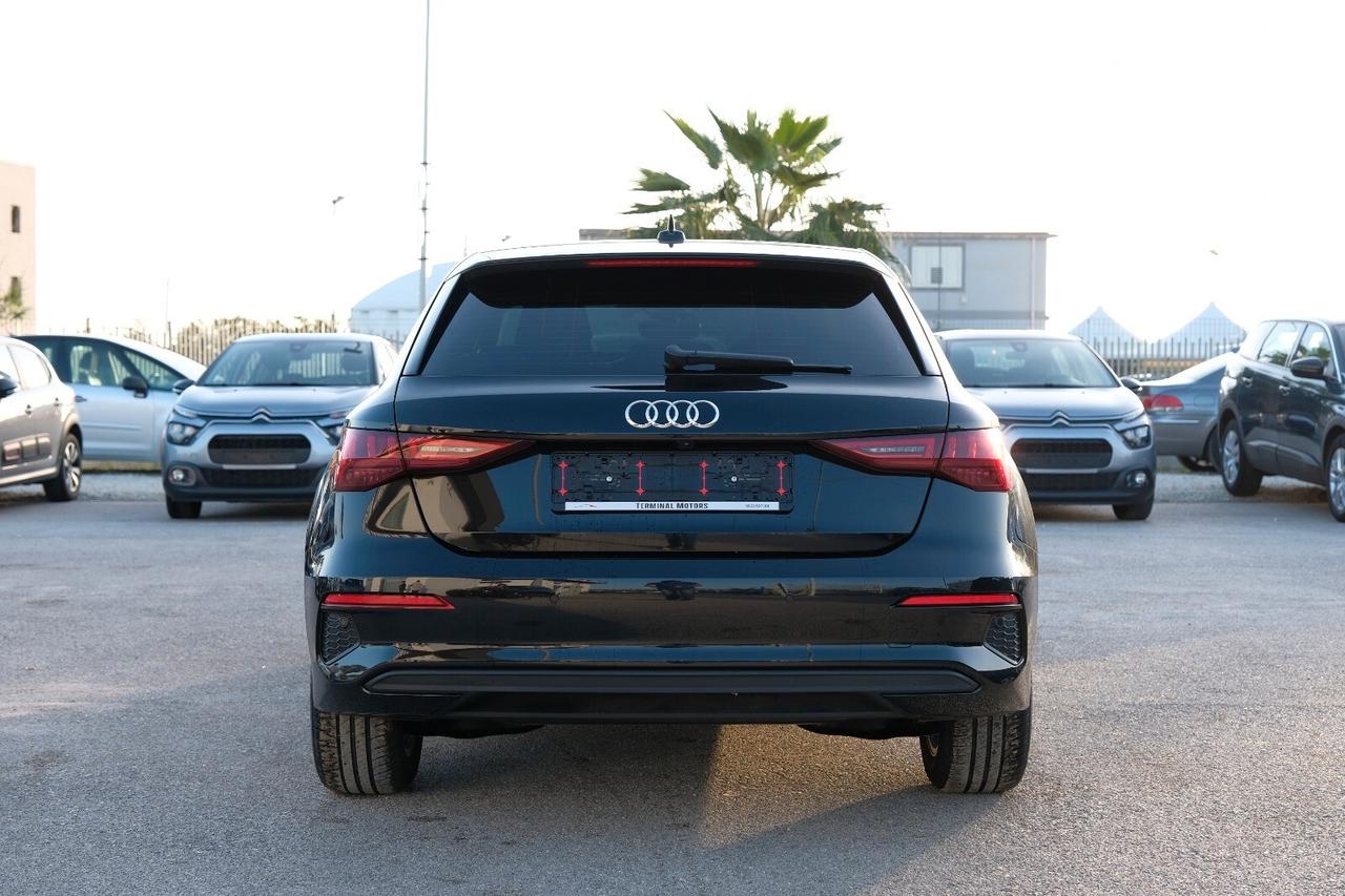 Audi A3 SPB 35 TDI Identity Black