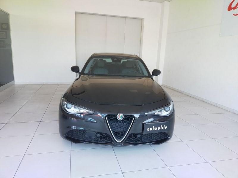 Alfa Romeo Giulia Giulia 2.2 Turbodiesel 180 CV AT8 Super