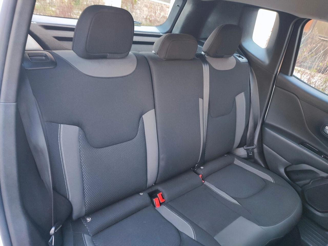 Jeep Renegade LIMITED 1.6 MJET 130 CV SCHERMO GRANDE DA VETRINA