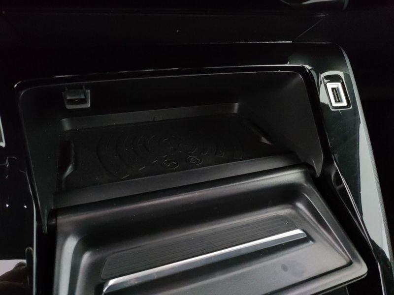 Peugeot 2008 2008 BlueHDi 130 S&S EAT8 GT Pack