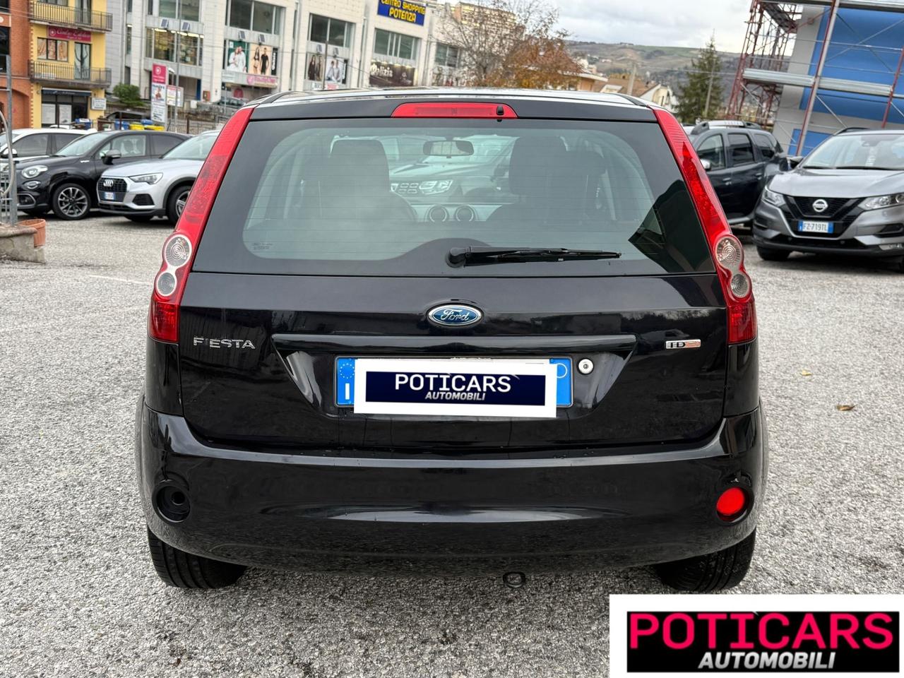 Ford Fiesta 1.5 TDCi 75CV 5