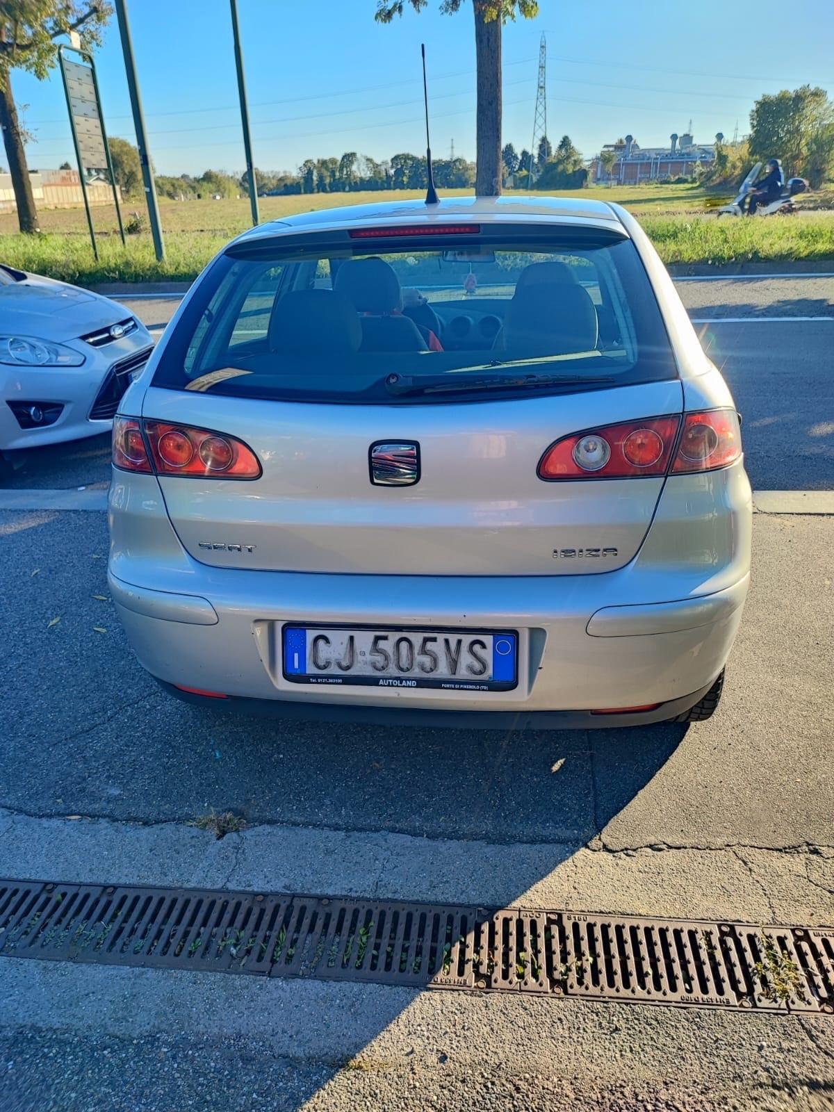 Seat Ibiza 1.4 16V 5p. Signo