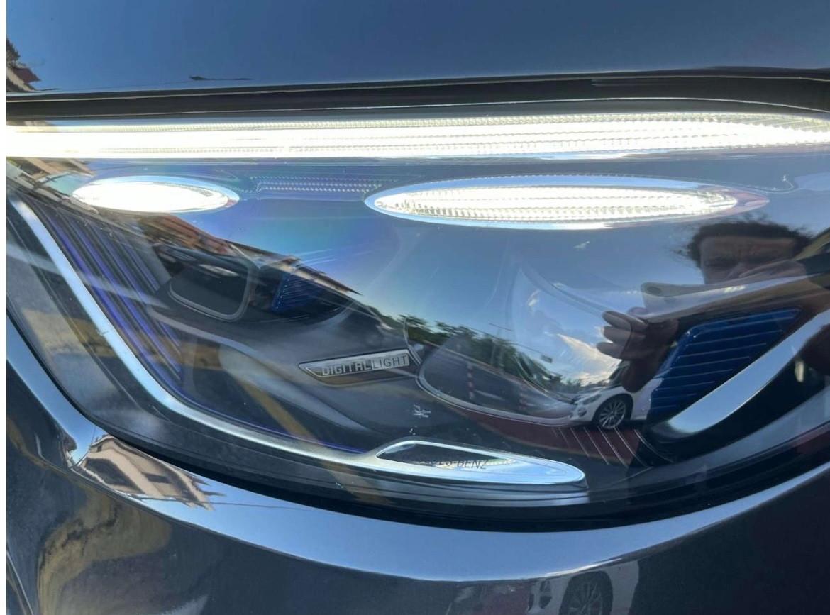 Mercedes-Benz GLC 220 d 4Matic Coupé AMG Line + NIGHT 20" TETTO