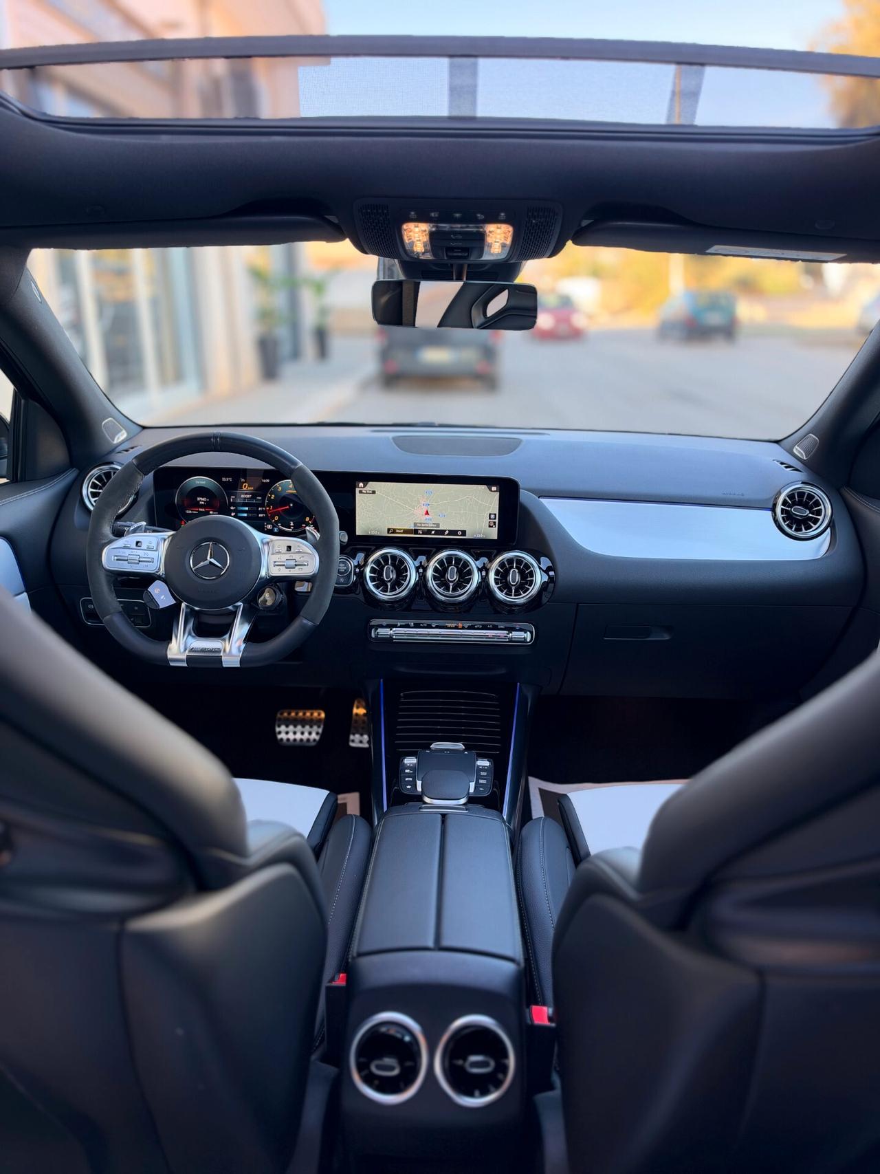 Mercedes-benz GLA 45 AMG S 4matic TURBO con TETTO APRIBILE,AMG PERFOMANCE,LUCI SOFFUSE,INTERNI IN PELLE AMG,VOLANTE AM