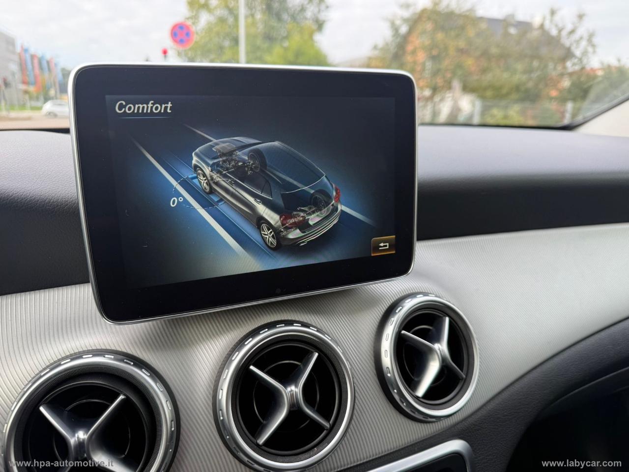 MERCEDES-BENZ GLA 220d Automatic 4Matic Sport TETTO LED PELLE