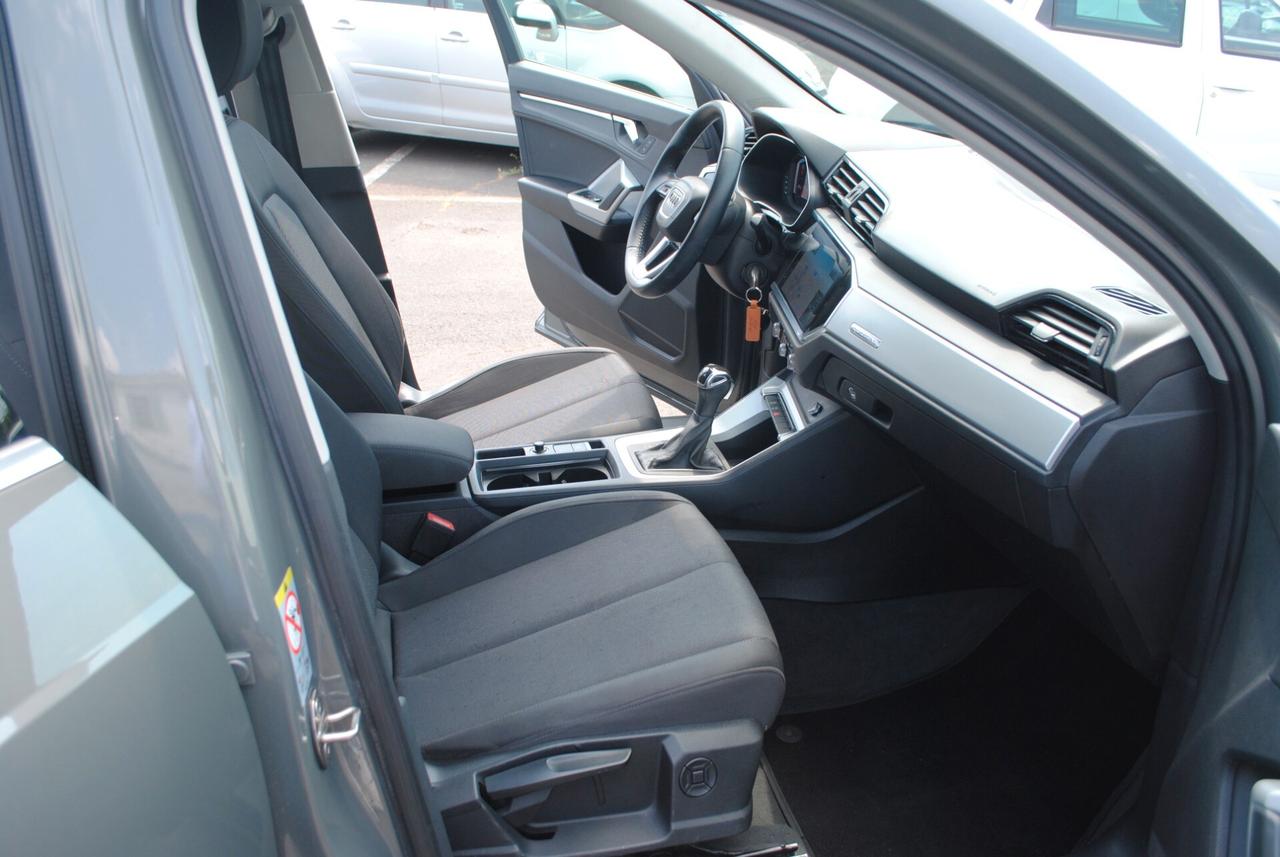 Audi Q3 40 TDI quattro S tronic line edition