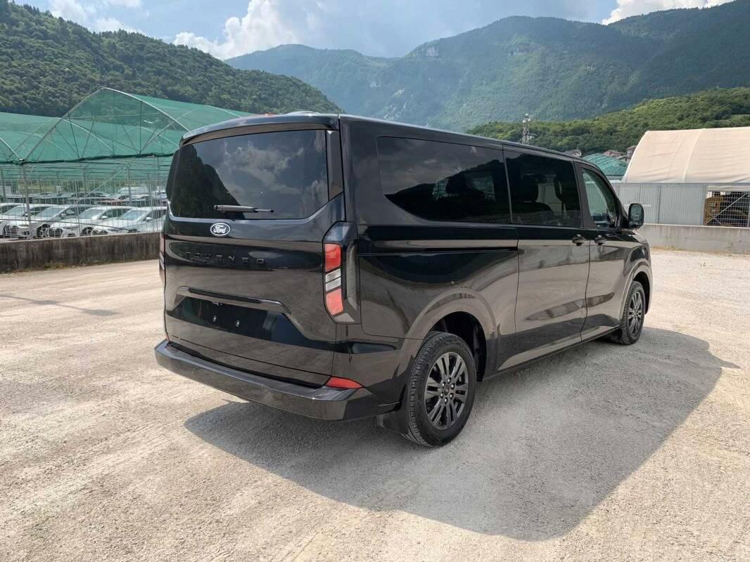 Ford TOURNEO CUSTOM 2.0 ECOBLUE TITANIUM 8 POSTI LED TELECAMERA