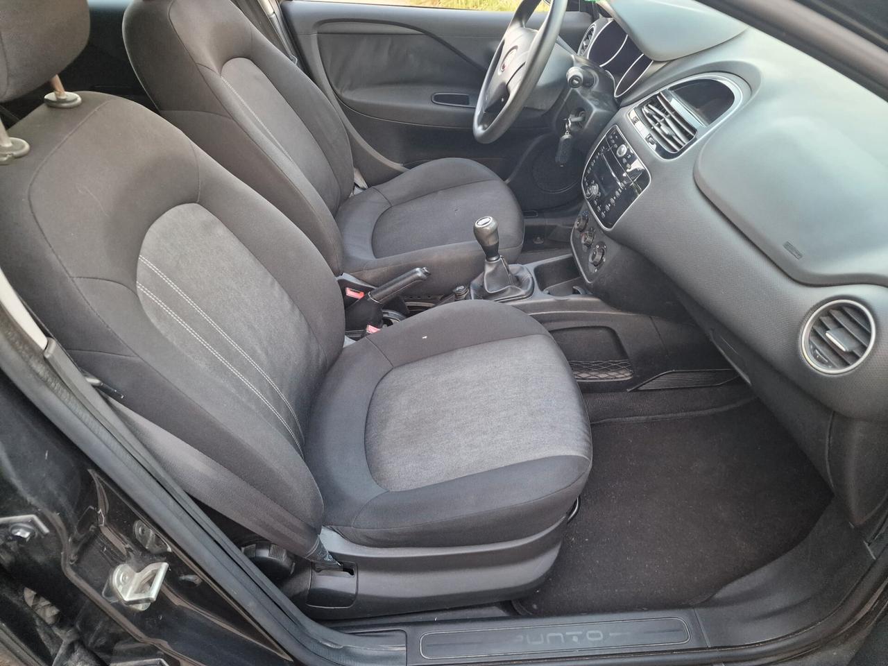 Fiat Punto 1.3 MJT 75cv 5p