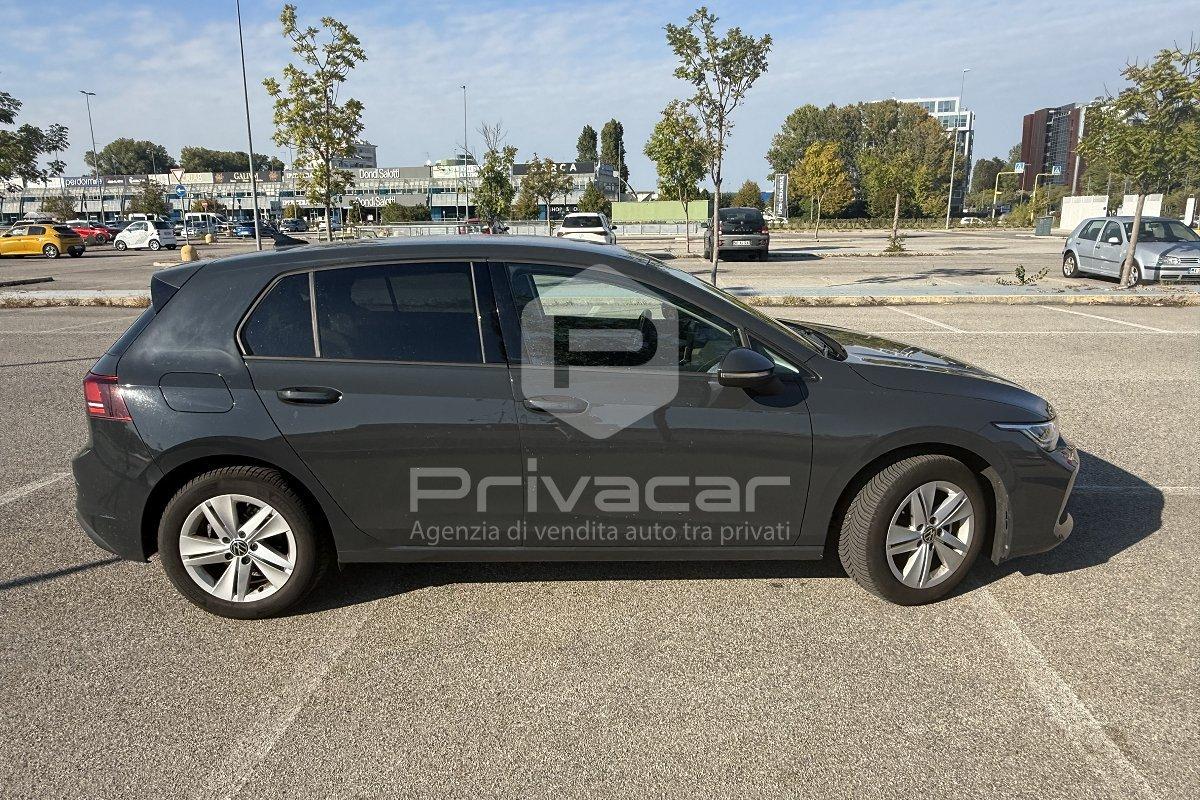 VOLKSWAGEN Golf 1.5 eTSI 115 CV DSG Life