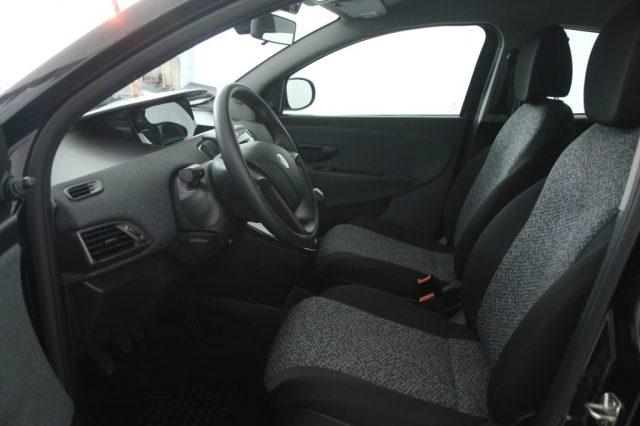 LANCIA Ypsilon 1.0 5 porte S&S Hybrid Silver *SCONTO IMMEDIATO*