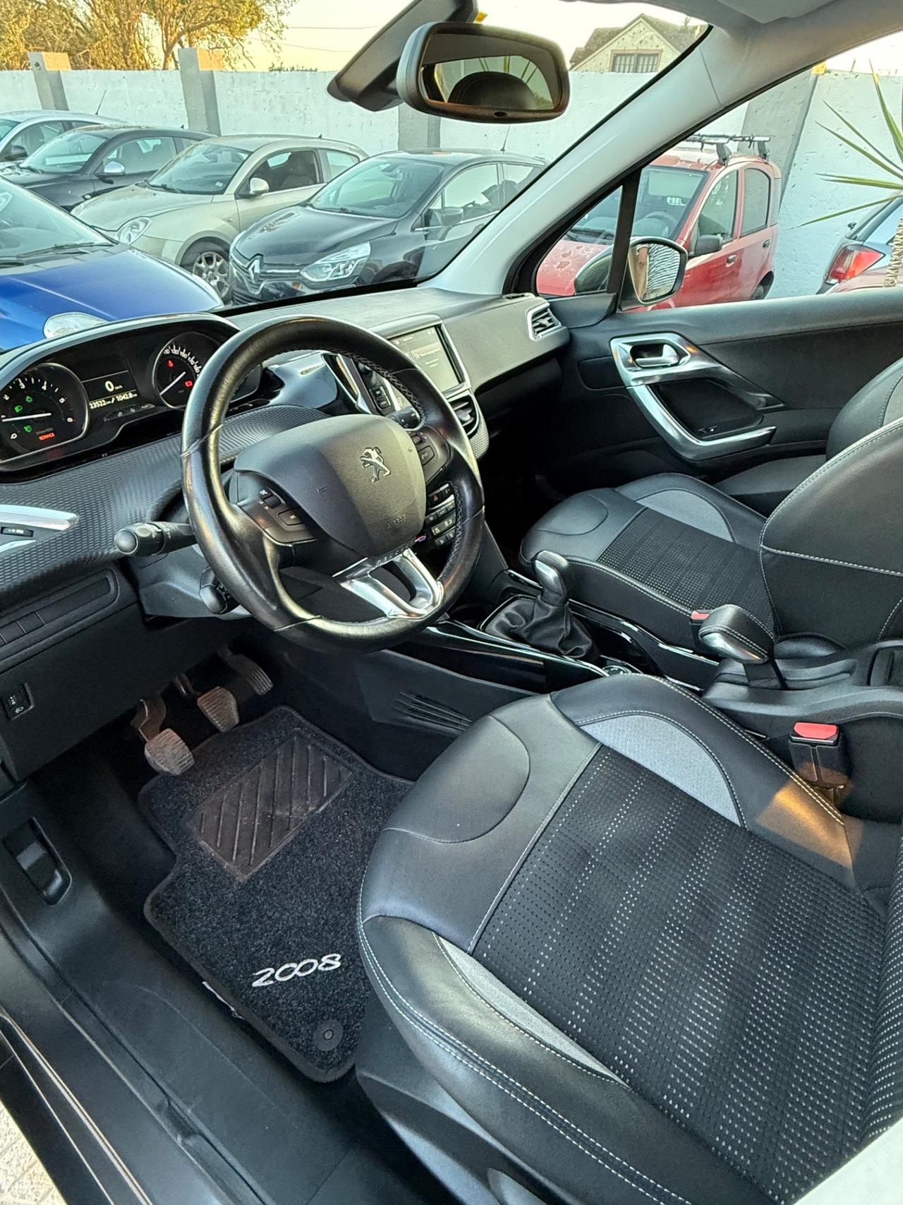 Peugeot 2008 BlueHDi 100 GT Line