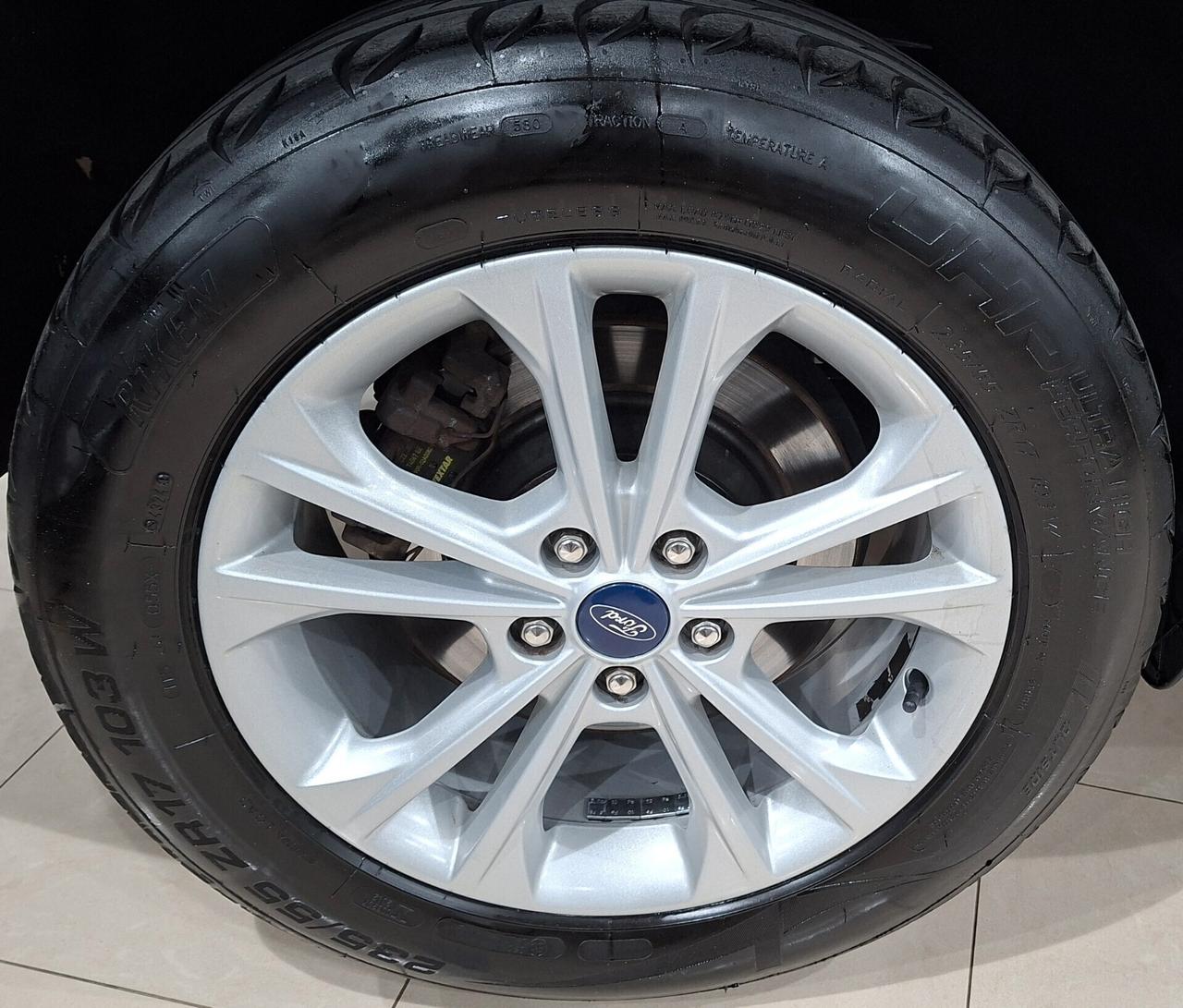 Ford Kuga 1.5 TDCI 120 CV S&S 2WD Titanium