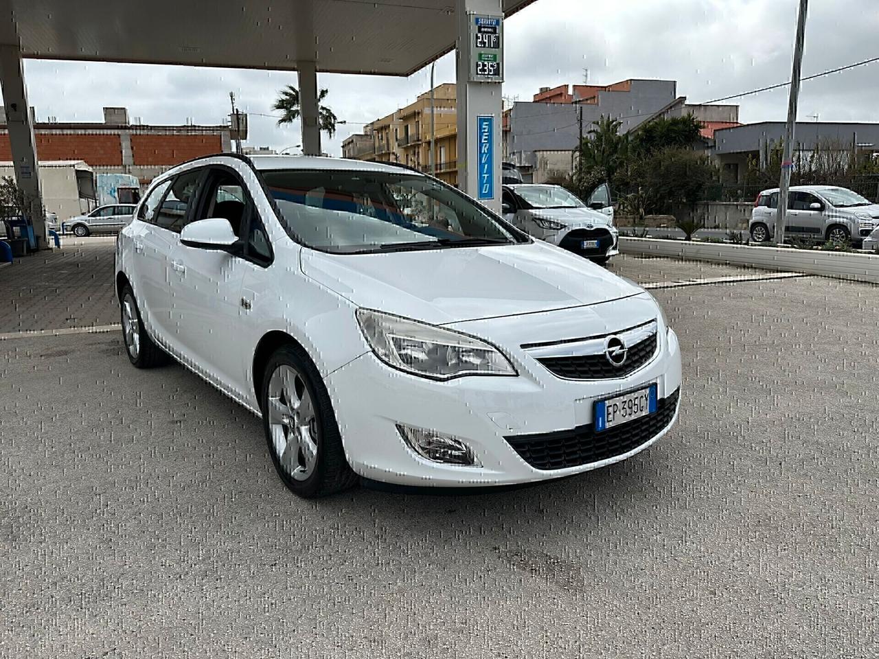 Opel Astra 1.4 Turbo 140CV Sports Tourer GPL Tech Elective