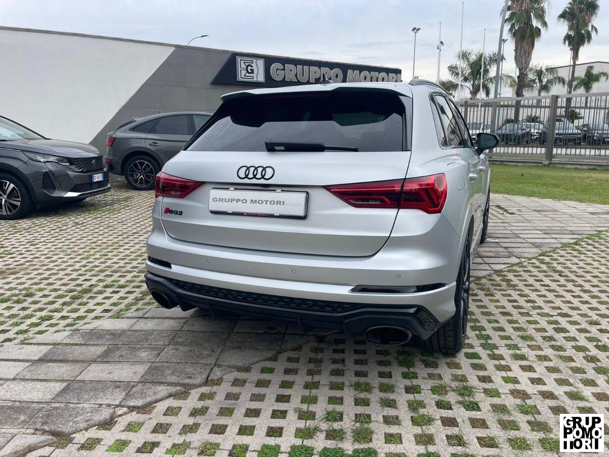 AUDI - Q3 - RS quattro S tronic