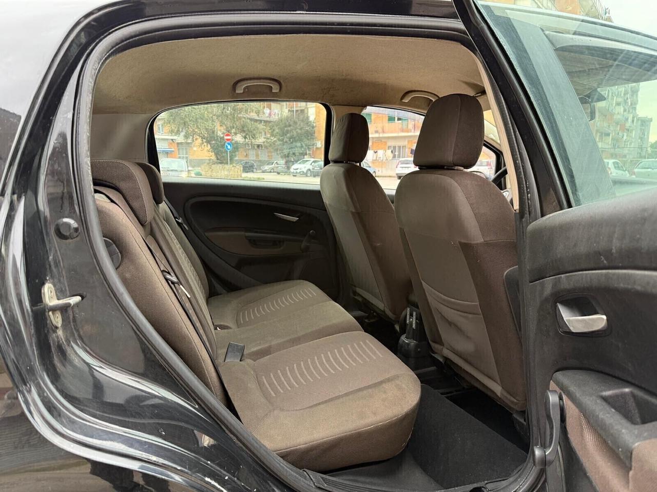 Fiat Grande Punto 1.3 MJT 75 CV 5 porte Dynamic