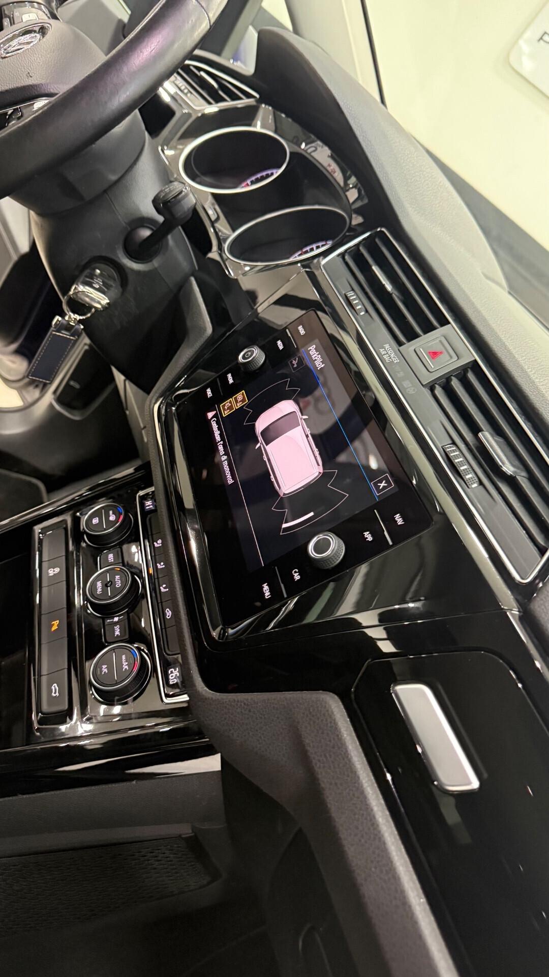 Volkswagen Touran 1.6 TDI 115 CV SCR Highline BlueMotion Technology