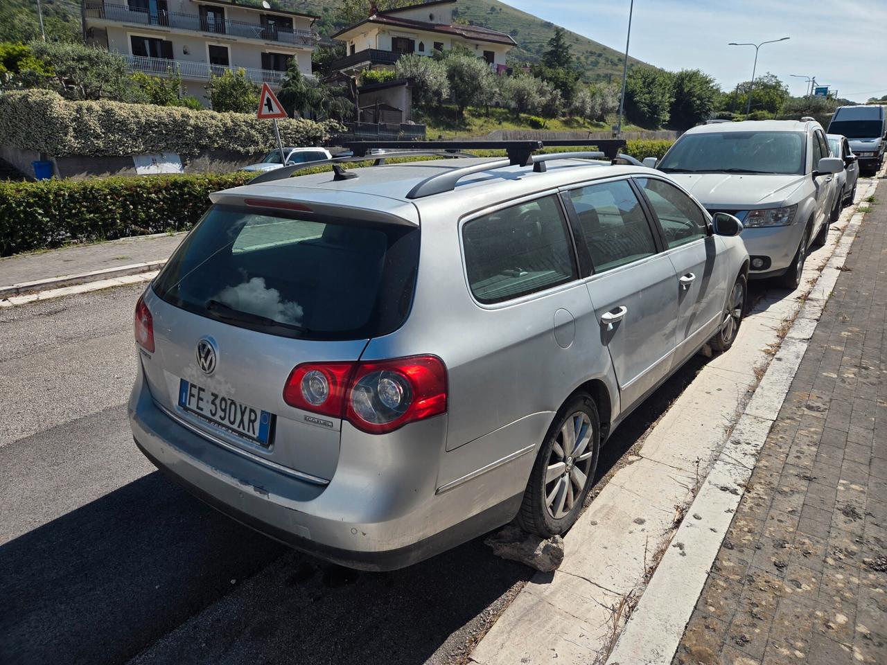 Volkswagen Passat 1.4 16V TSI Comf. EcoFuel DSG - LEGGI