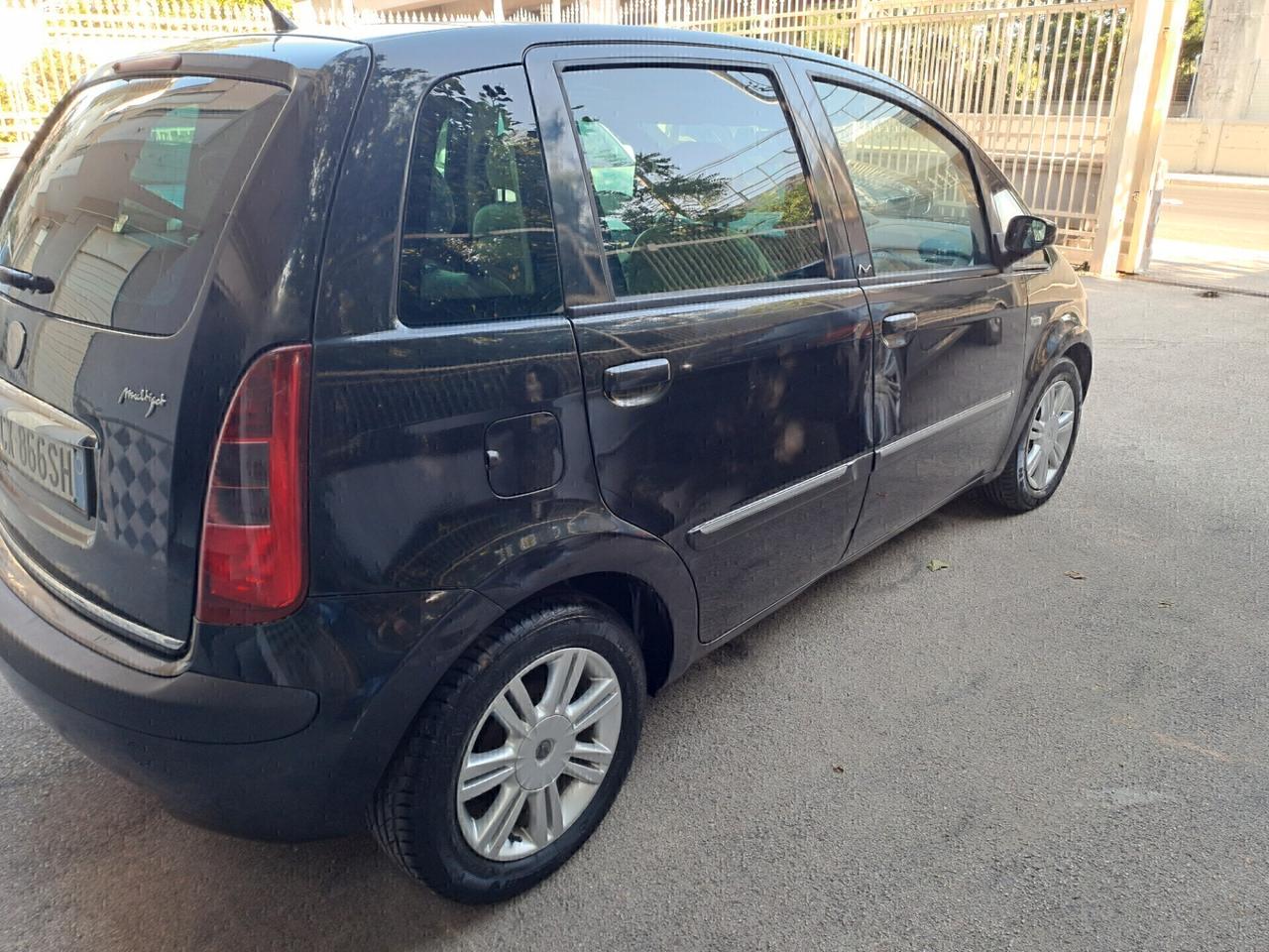 Lancia MUSA 1.9 Multijet Platino Plus