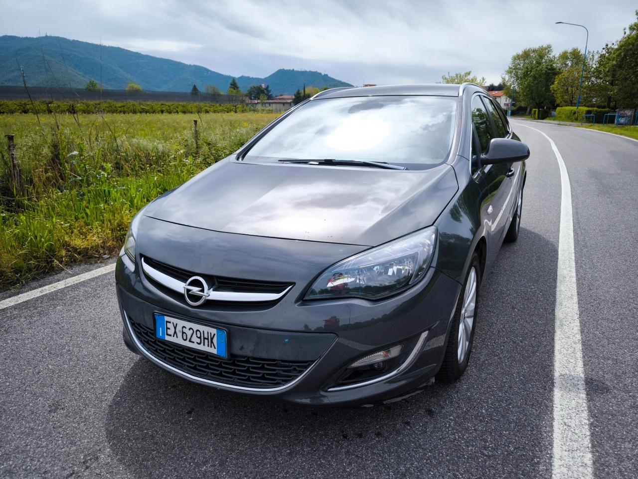OPEL ASTRA SW 1,4 G.P.L. VALIDO FINO AL 2034