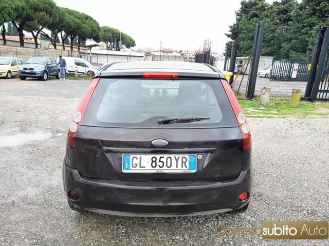 FORD Fiesta 1.2 16V 3p. Titanium