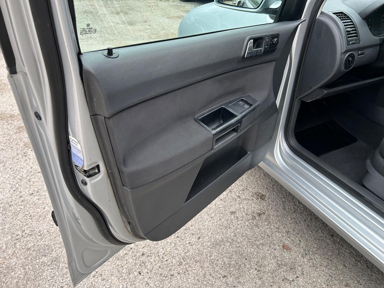 Volkswagen Polo 1.2 12V 5p. Trendline 98000km