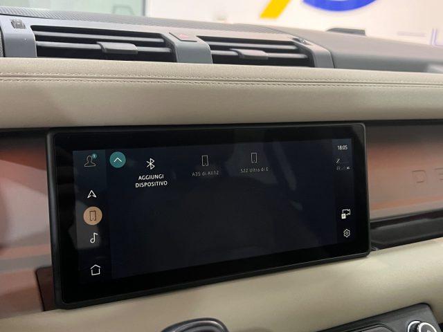 LAND ROVER Defender 110 3.0D I6 200 CV AWD Auto SEda ?599,00