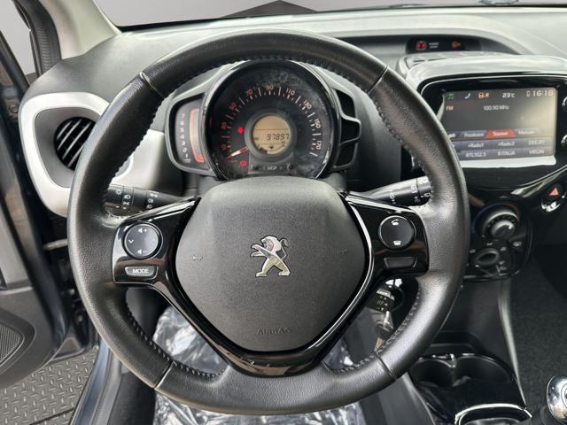 PEUGEOT 108 PureTech 82 5 porte Active