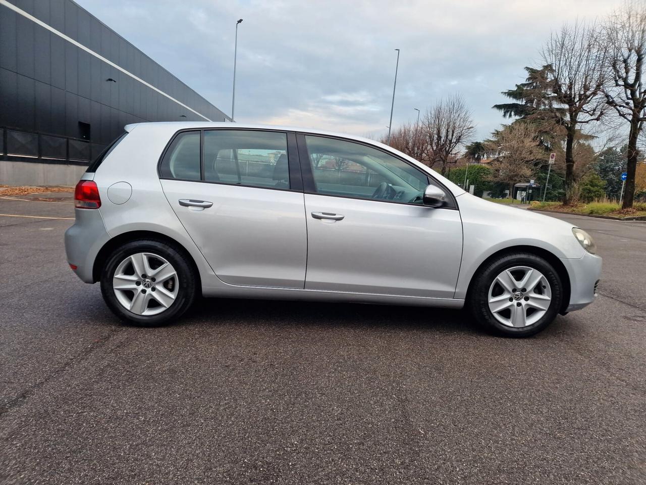 Volkswagen Golf 1.6 5p. Comfortline