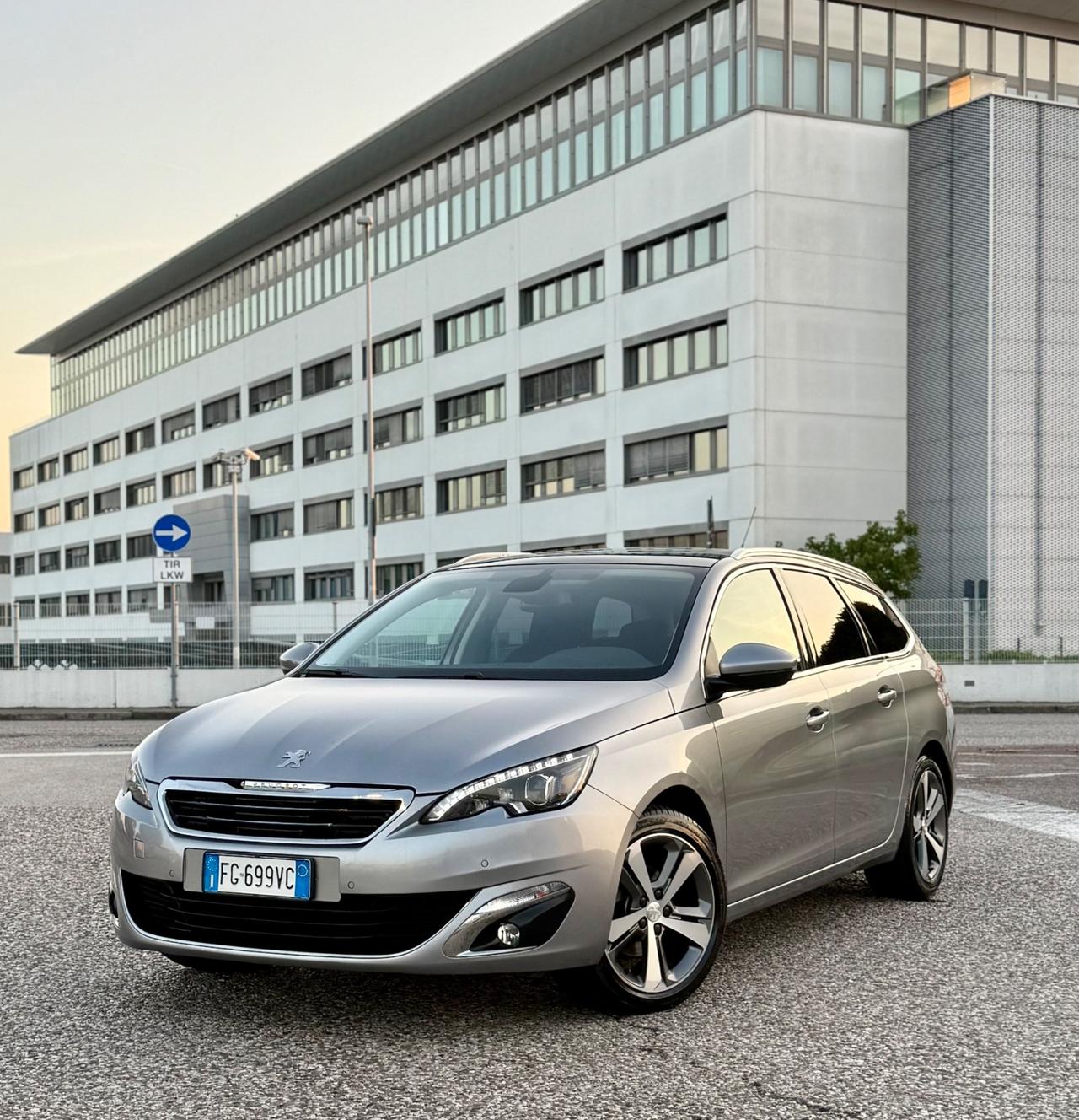 Peugeot 308 BlueHDi 120 S&S SW Business
