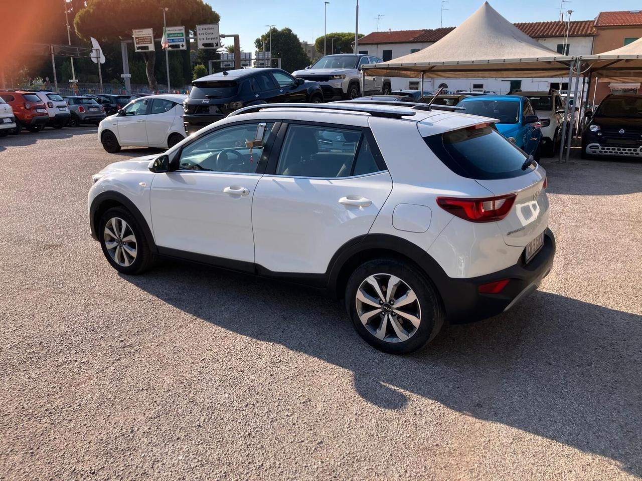 KIA STONIC 1.2 DPI 82cv GPL Style