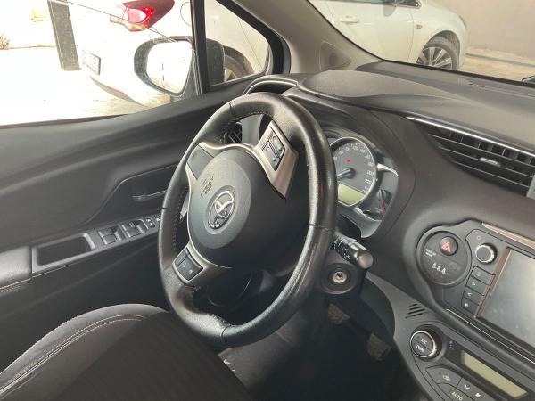 Toyota Yaris 5 Porte Yaris 5p 1.0 Lounge