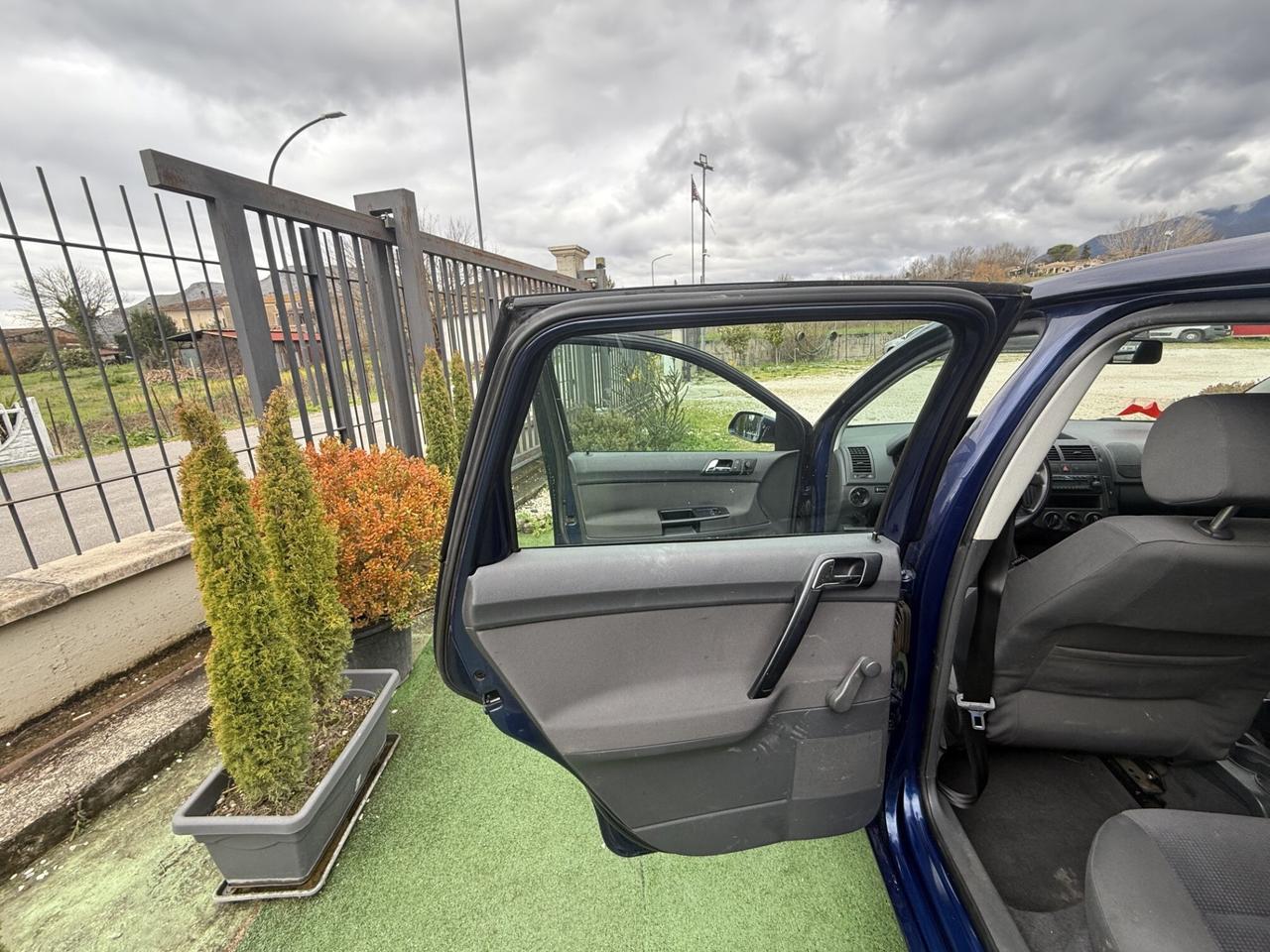 VOLKSWAGEN POLO 4 SERIE 1.4 75 CV 5P. COMFORTLINE